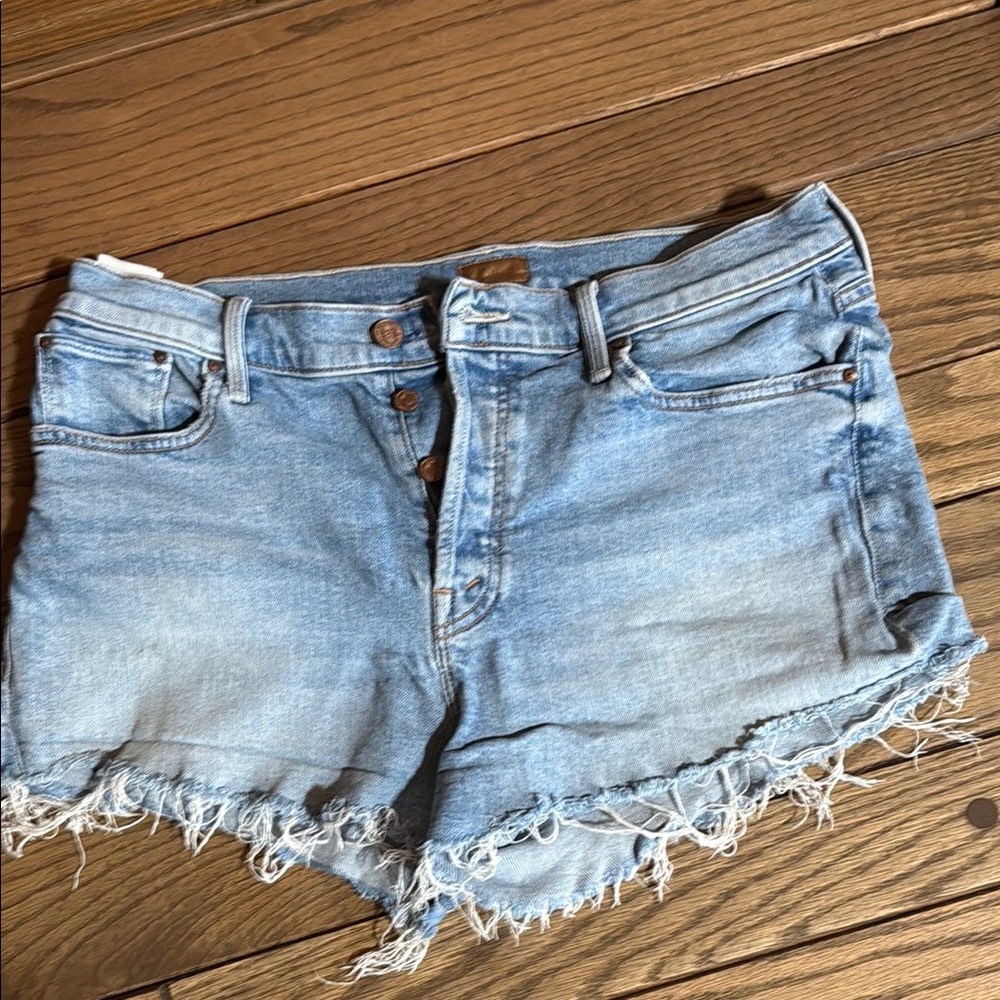 Mother Scrapper Cutoff Shorts size 29